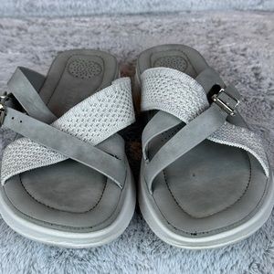 Extreme Comfort Platform Sandals- Sz 10